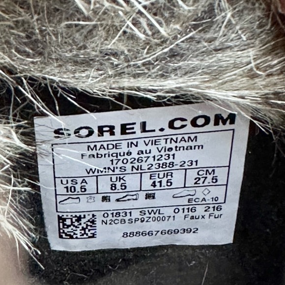 Sorel | Women | Tofino II Cordovan Metallic Faux Fur Waterpoof Boots | 10.5 - Picture 15 of 16